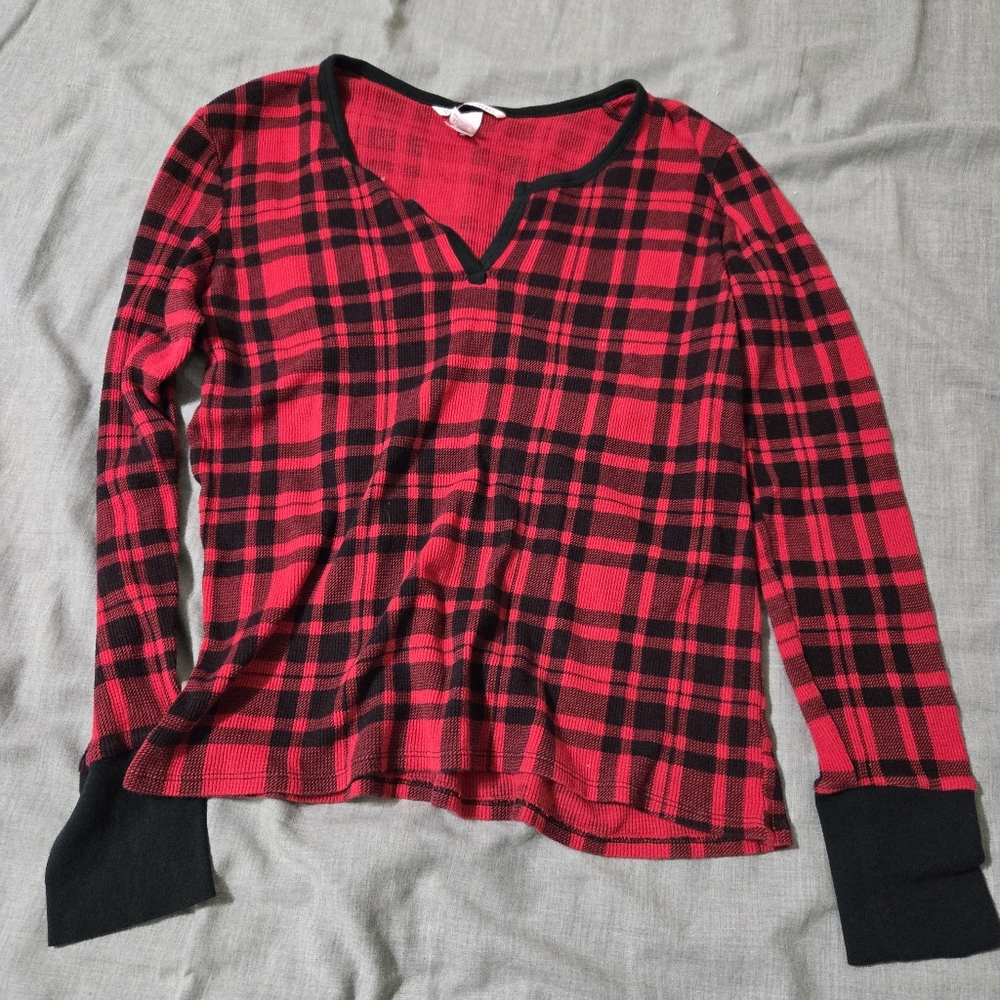 Victoria Secret Buffalo Plaid Thermal Long Sleeve PJ Top Womens Medium Black Red